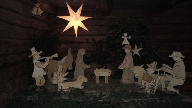 grenerhof-weihnachtskrippe-im-alten-stall