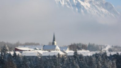 Ansicht Pfarrkirche Obsteig, © copyright