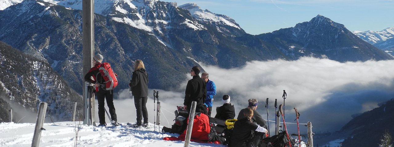 Snowshoe Walk to Feilalm Alpine Pasture Hut and Feilkopf Peak, © Foto Athesia Tappeiner