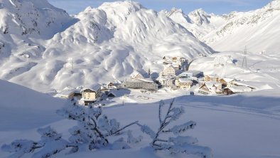 Blick auf St Christoph - Arlberg Hospiz