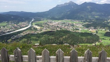 Blick von der Festung Ehrenberg auf den Talkessel Reutte