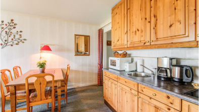 Cooking and dining area