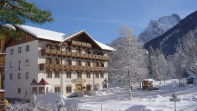 Hausansicht Winter, © Hotel Gasthof zur Post