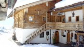 Bergchalets Klausner - Bauernhaus-Winteransicht