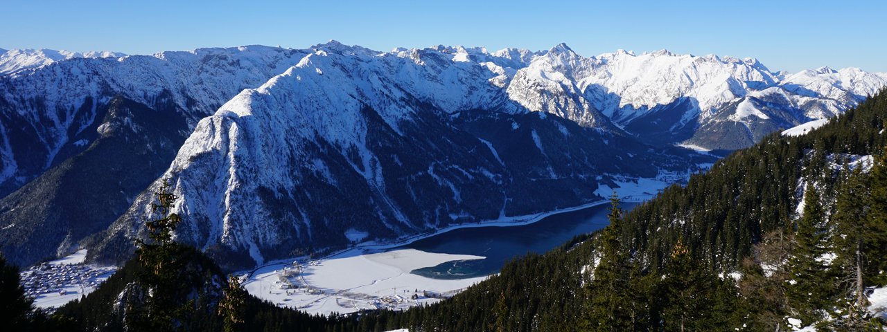 Winter hike in the Rofan Mountains, © Achensee Tourismus