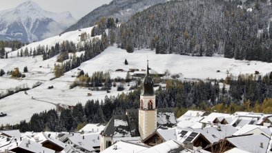 Blick vom milu über das Dorf