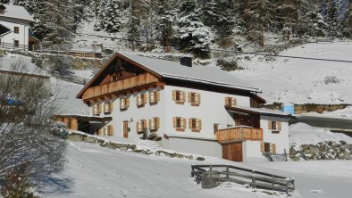 Winter auf der Berghütte Schöpf