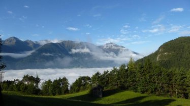 Stimmungvolle Wolkendecke überm Innatal, © Christine und Jürgen Conrad