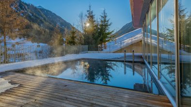 Outdoor pool, © Bernhard Gruber Photography