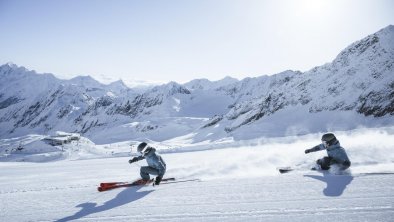 Piste Stubaier Gletscher, © Sebastian Marko