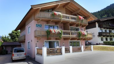 Appartement-Kurz-Haus-Sommer