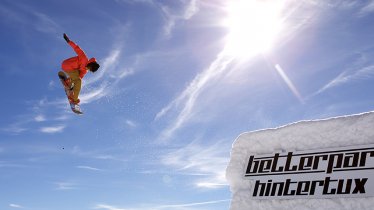 Betterpark at Hintertux Glacier Resort starts winter operations with the earliest terrain park opening in Tirol, © Zillertaler Gletscherbahn