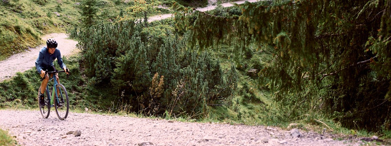 Gravelbike ride in the Tannheimer Tal Valley, © Tirol Werbung