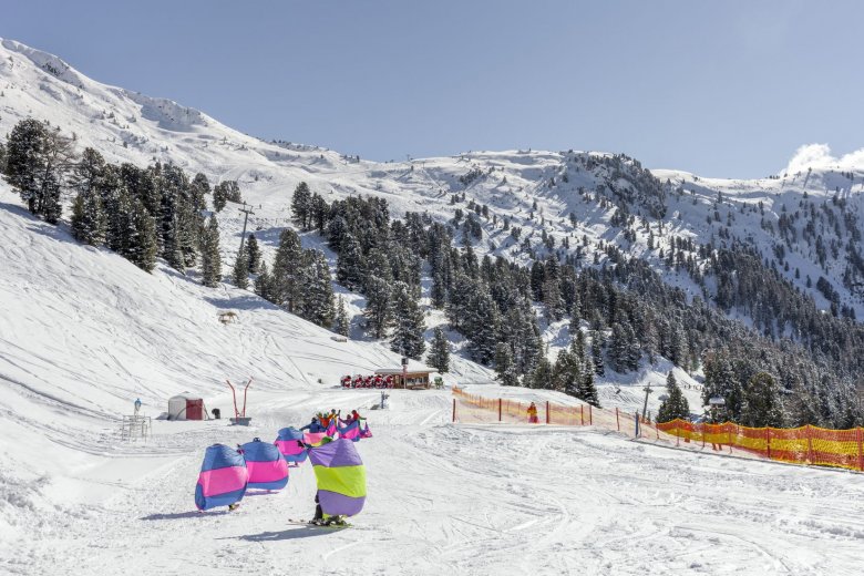 Children’s Ski Lesson in Pitztal Valley, Hochzeiger Ski Resort