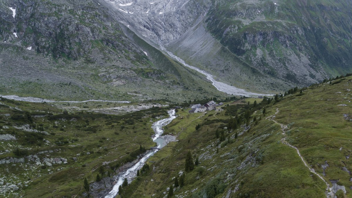 The Berliner Hütte hut seen from the air