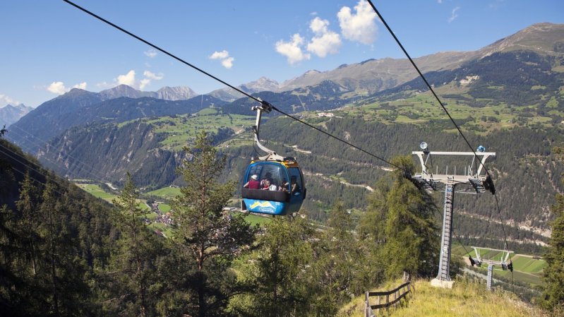 Gondelbahn Fendels-Ried cable car, © TVB Tiroler Oberland