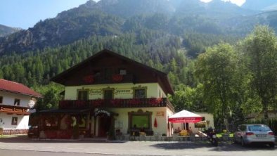 Pension Nina & Gasthof Alpenrose, © bookingcom