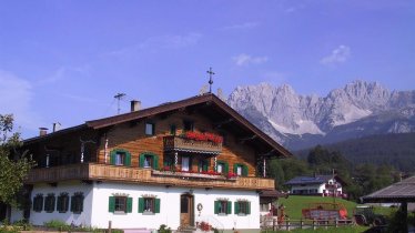 Bauernhaus im Sommer