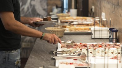 Snack Buffet_Alpenhof, Hotel