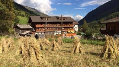 Im Herbst nach der Weizenernte, © berger bernhard