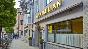 Hotel Maximilian Sommer Eingang, © (c) Hotel Maximilian