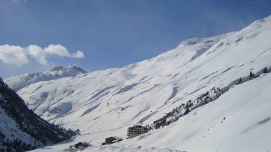 Blick im Winter nach Rofen, © Geierwallihof