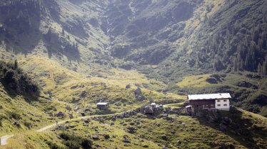 The Rotwandalm hut near the Kröndlhorn mountain, © Tirol Werbung/Manfred Jarisch