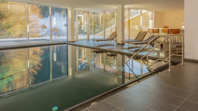 Wellnessbereich - Innenpool (9), © Bernhard Gruber Photography