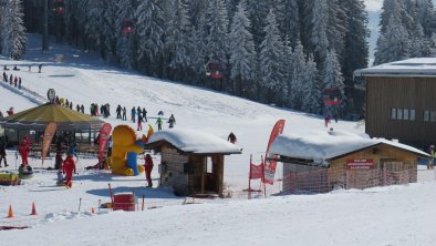 Skischule an der Mittelstation, © Peter Metzler