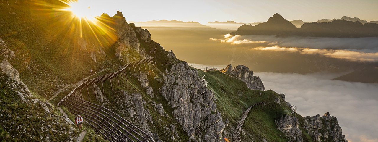 Scenic vistas and steep hills: The Stubai UItra Trail throws rugged terrain, snow and glaciers at all athletes hoping to complete this epic challenge, © Andi Frank