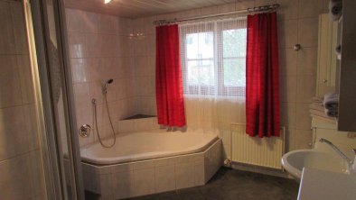 Badezimmer OG