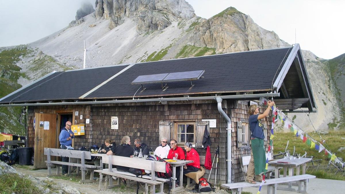 This long-distance hiking trail runs for 155km, mostly at around 2,000m altitude, and takes in seven mountain huts (including the Filmoorhütte shown in the photo) where hikers can stay the night. The main ridge of the Carnic Alps offers magnificent views of the Dolomites., © Galbavy