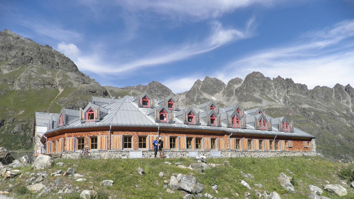 Constructed over 90 years ago, the Jamtalhütte served as a base for Ernest Hemingway during his long ski tours in the Silvretta region. It is today a training centre run by the German Alpine Club and, unlike in the 1920s, is equipped with all mod cons for a comfortable stay., © Jamtalhütte