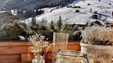 alpbachloft_alpbachtal_coffetimeonbalconywinter, © Anna-Christina Moser