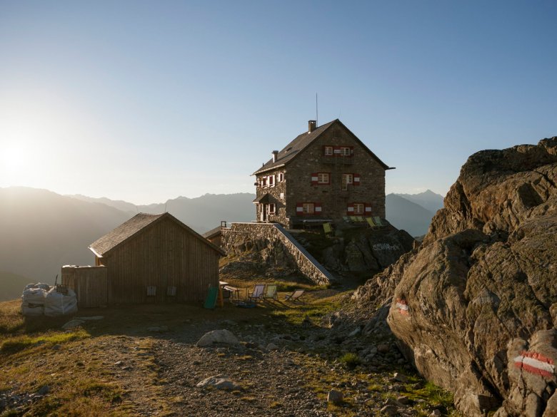 Erlanger H&uuml;tte.
, © Tirol Werbung, Jens Schwarz