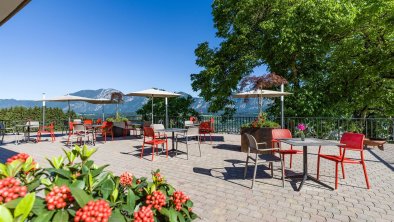 Hotel_Hennersberg_Hennersberg_1_Woergl_Terrasse