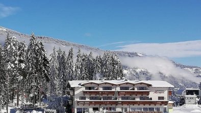 Moosalm_Hotel_Außenansicht_Winter_groß