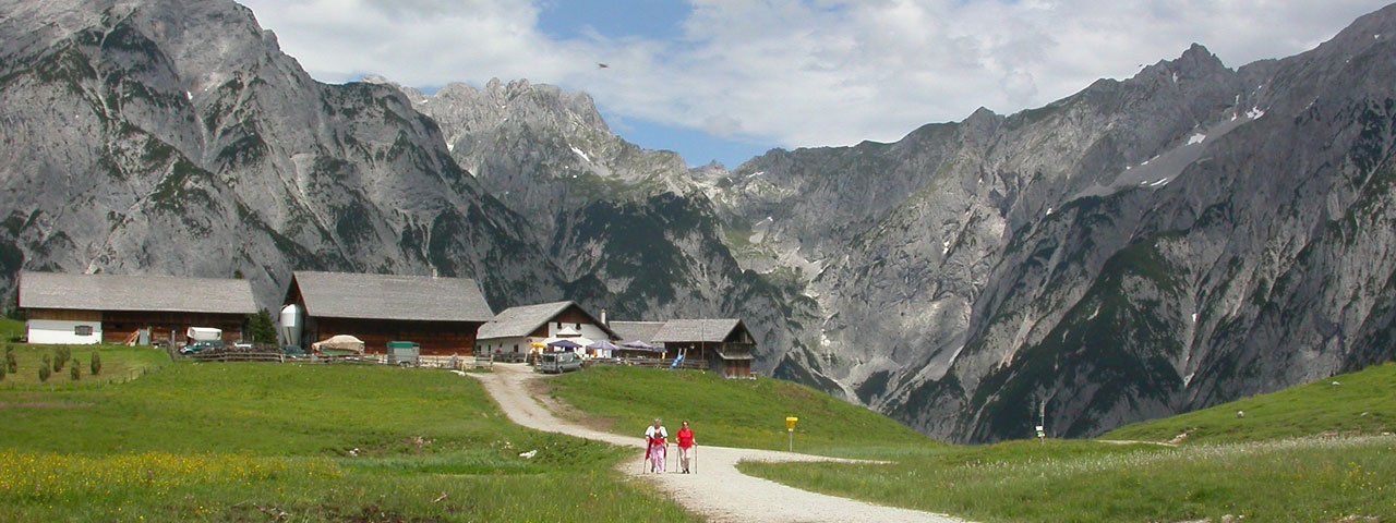 The Walderalm hut in the Karwendel Mountains, © Irene Prugger