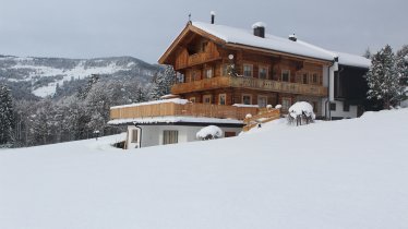 Stallfeldhof Außen Winter 1