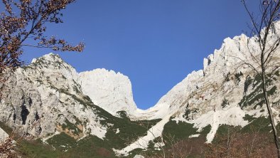 Herbst: Ellmauer Tor, © Appartements Told