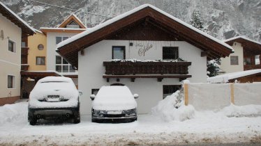 Front view Winter