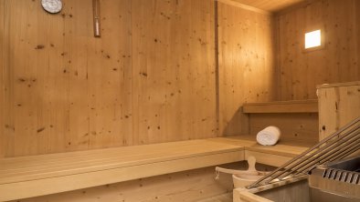 Sauna Detail2