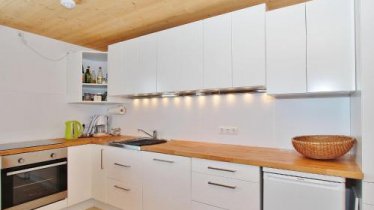 Flat directly on the ski slope with valley view, © bookingcom