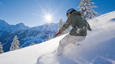 Alpbach, Wiedersbergerhorn, Snowboarder, Tiefschne