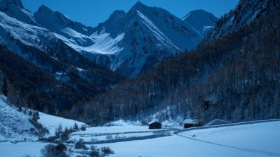 bei klarer Mondnacht wandern gehen, © bergmann franz