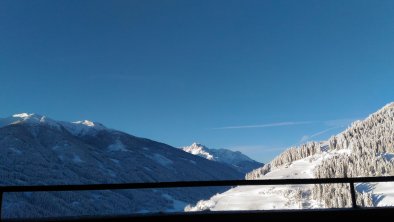 View over the Dolomites, © Foto: J. Trojer