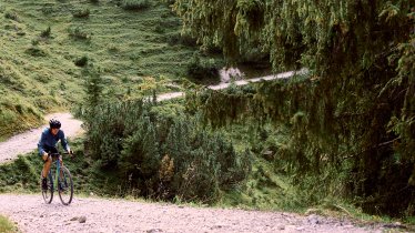 Gravelbike ride in the Tannheimer Tal Valley, © Tirol Werbung