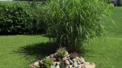 Terrasse mit Garten