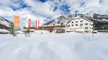 Hotel Außenansicht im Winter, © Travel Charme Fürstenhaus