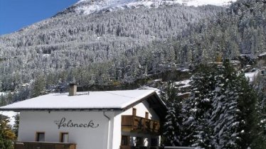 Haus Felsneck im Winter